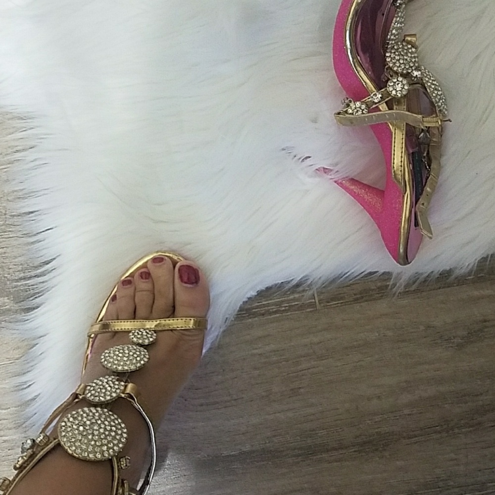 Gold swarovski princess heels 7.5